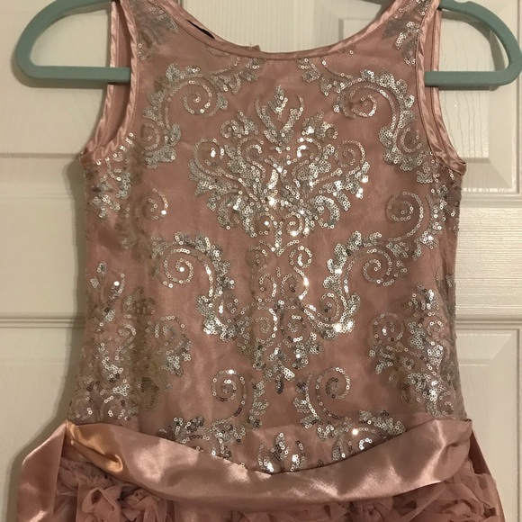 Other - Rose gold dress